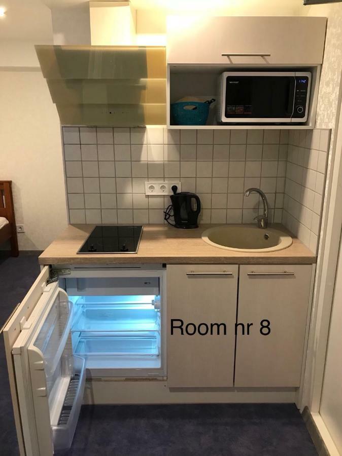 Liivalaia 40 Cozy Kitchen Studio Tallin Exterior foto